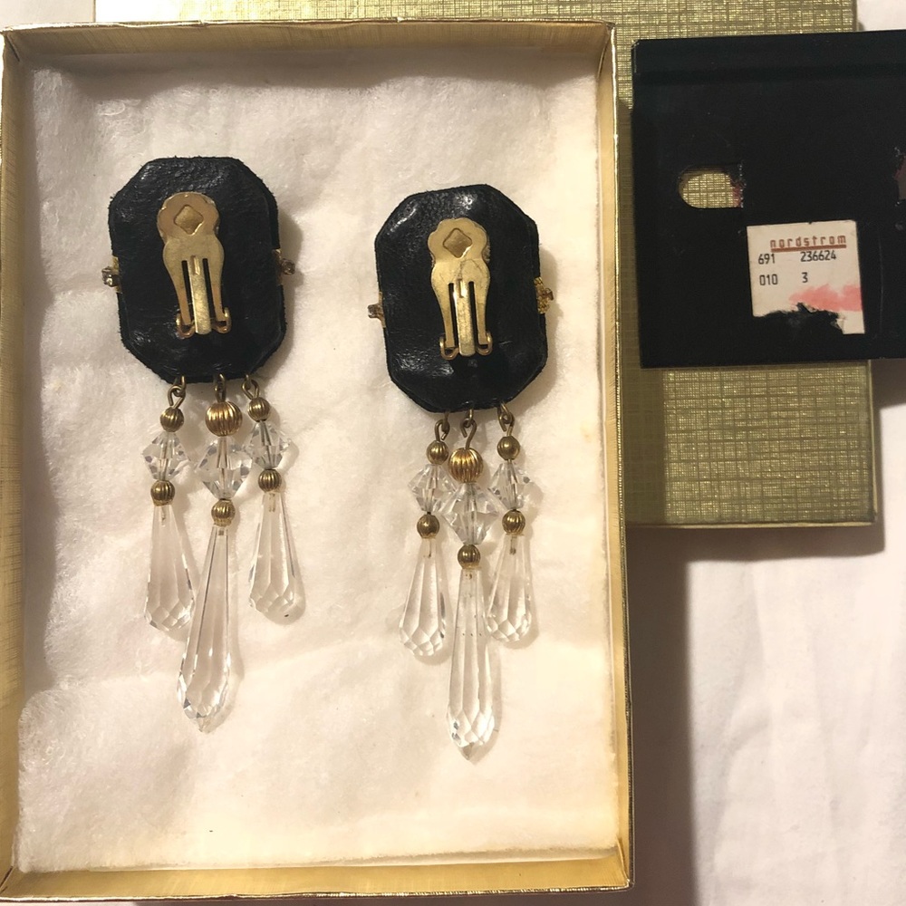 Vintage Pami Jerod Crystal Clip On Earrings - Picture 4 of 4